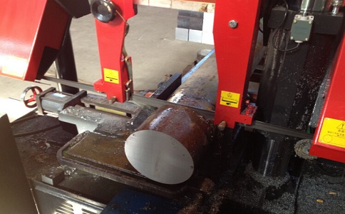 天全卧式带锯床加工时出现明显振荡如何排查？